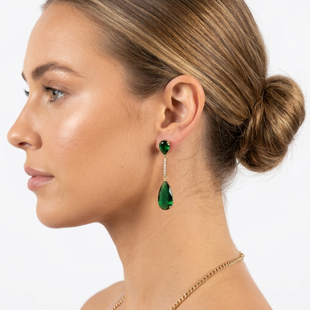 Daisy: The Emerald Double Teardrop Drop