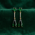 Daisy: The Emerald Double Teardrop Drop