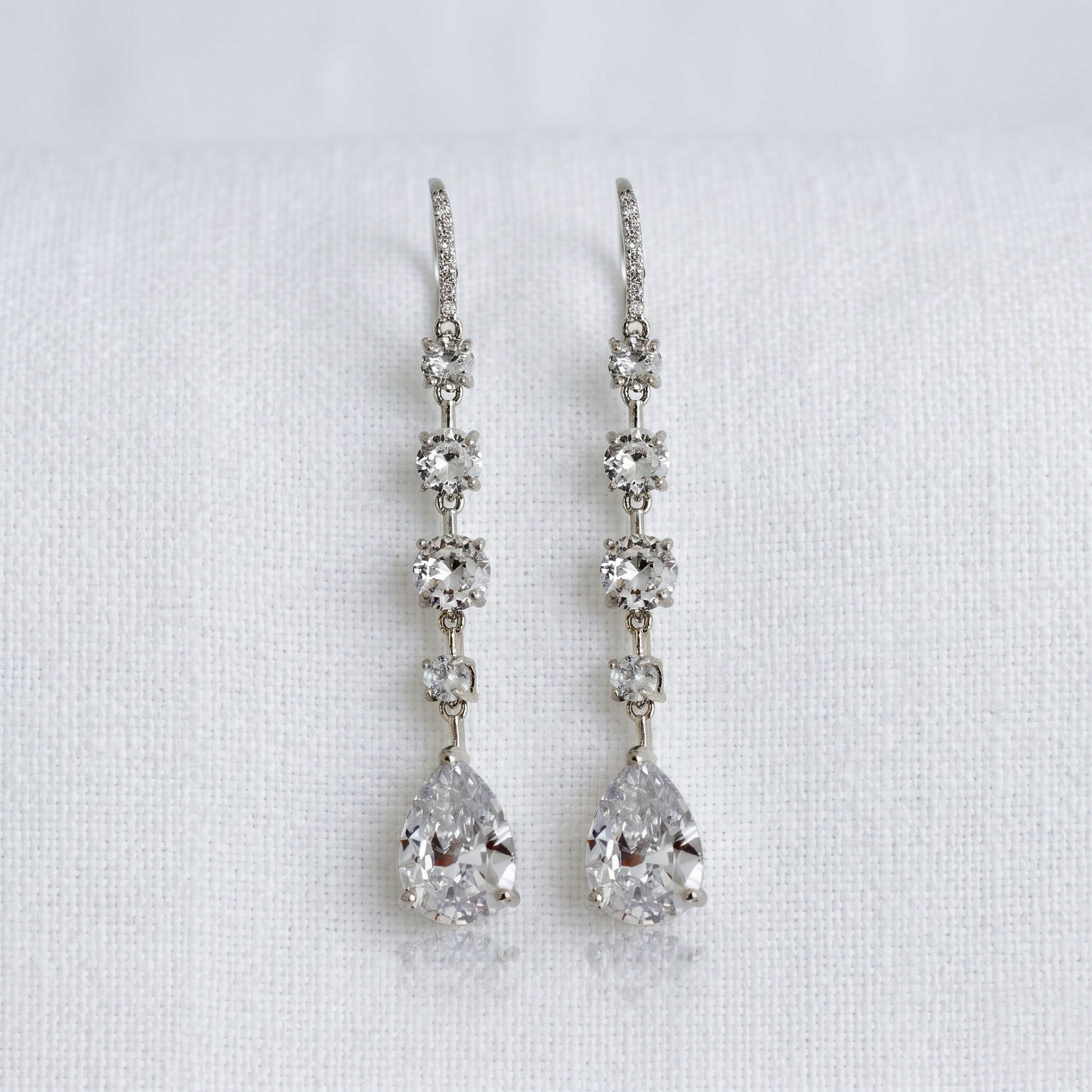 Tilly: The Silver Crystal Teardrop Pendant Drop
